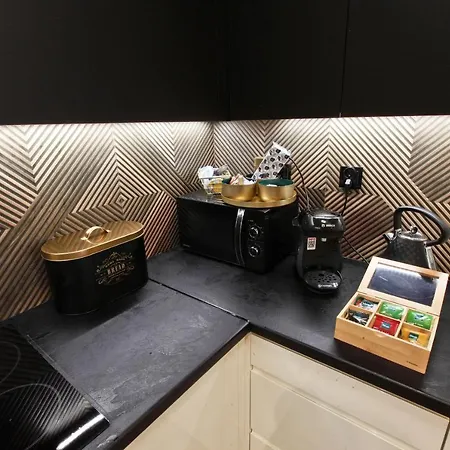 Port19 アパート *